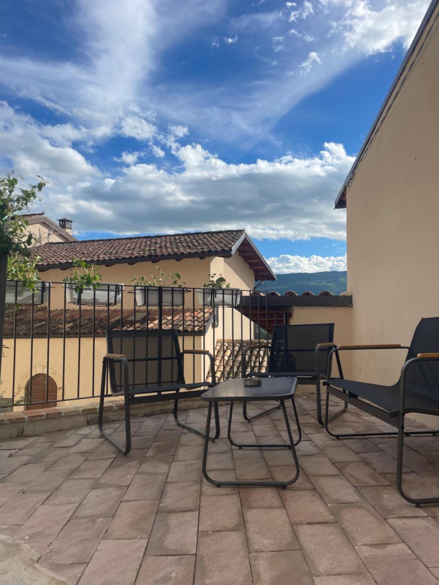 Apartamento La Casa De Lu Barone San Demetrio ne' Vestini Exterior foto