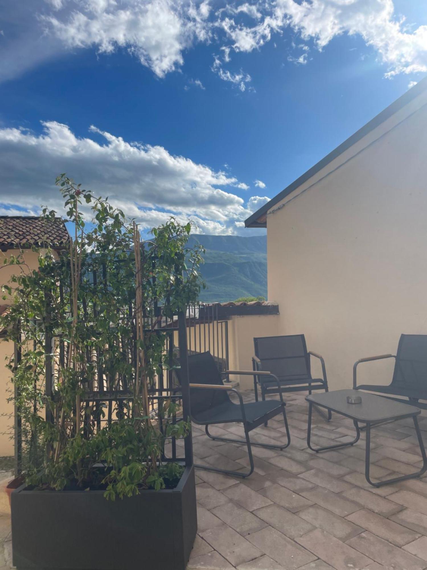 Apartamento La Casa De Lu Barone San Demetrio ne' Vestini Exterior foto